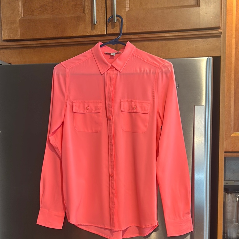 American Eagle Coral Long Sleeved Blouse